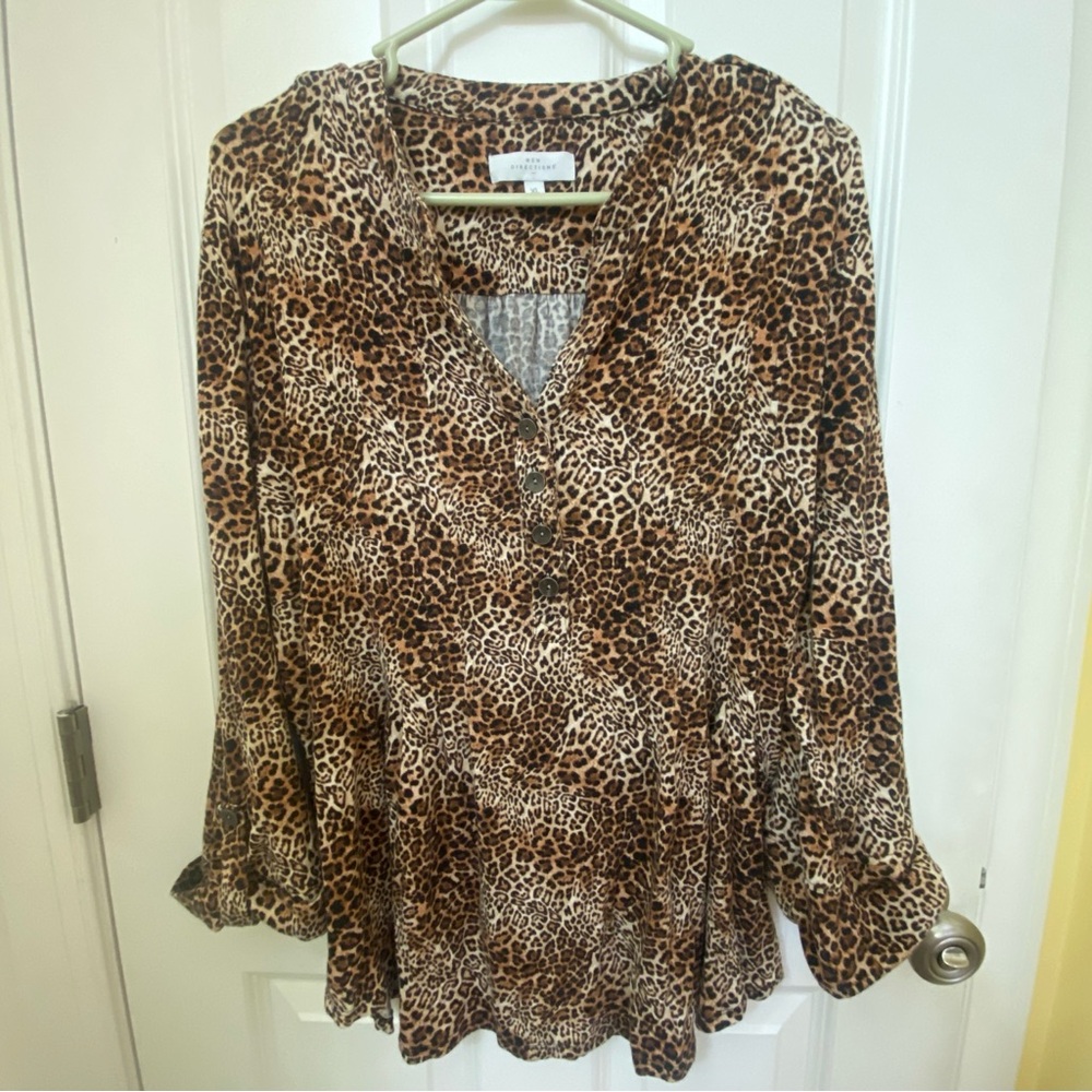 New Directions Animal Print Blouse